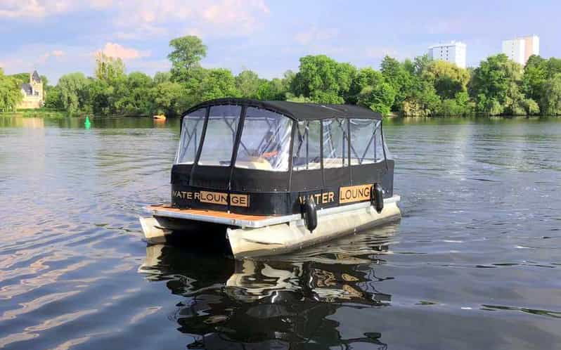 Potsdam: Rent a License-Free Boat for up to 8 PAX - Overview of Boat Rental