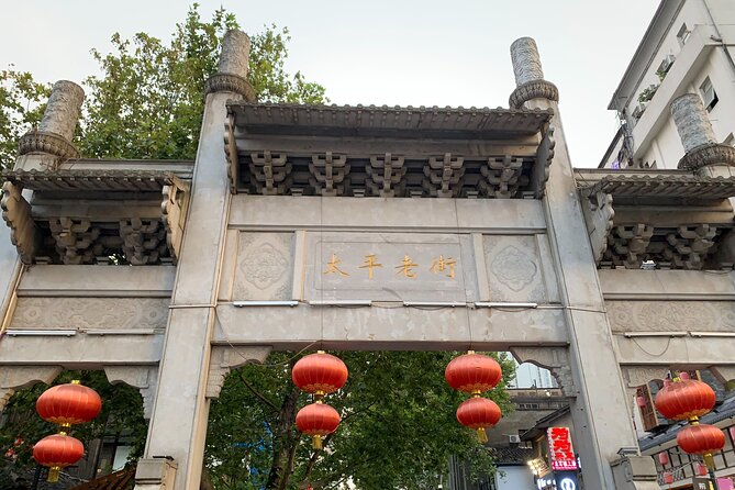 PRI Changsha Private Day Tour Tianxin Pavilion, Jinggang Old Town
