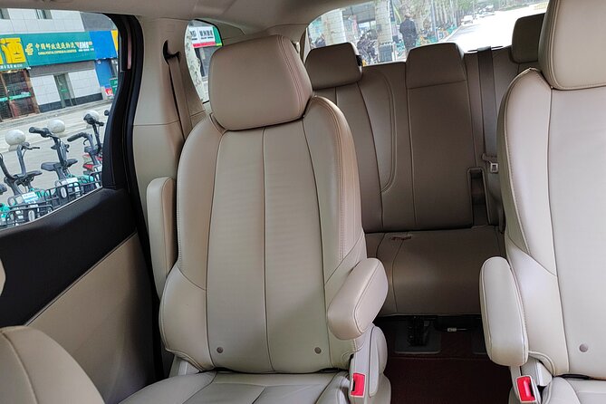 Private 1-way Transfer: Xian North Station/Airport to City Hotel
