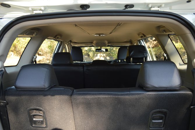 Private A/c Transfer Ahmedabad to Mount Abu ( 6 Seat A/c Suv )