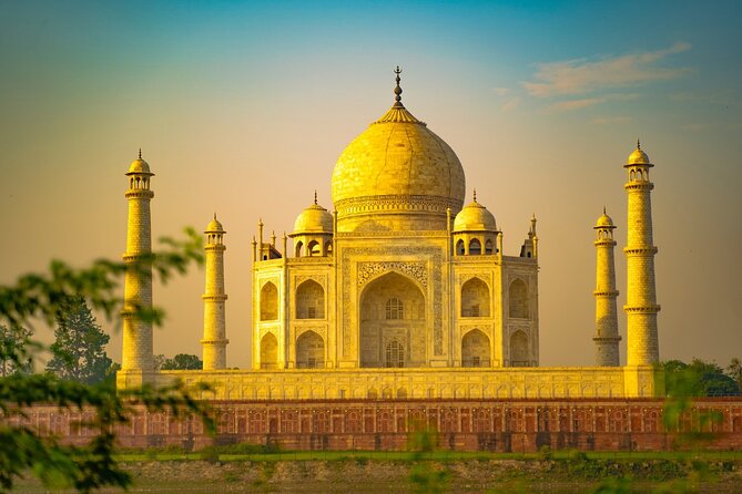 Private Agra Taj Mahal Overnight Tour – Taj Mahal Sunrise/Sunset