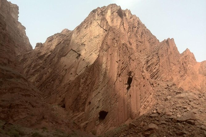 Private Day Tour to Kizil Caves and Tianshan Canyon From Urumqi by Air - Booking and Cancellation Policy