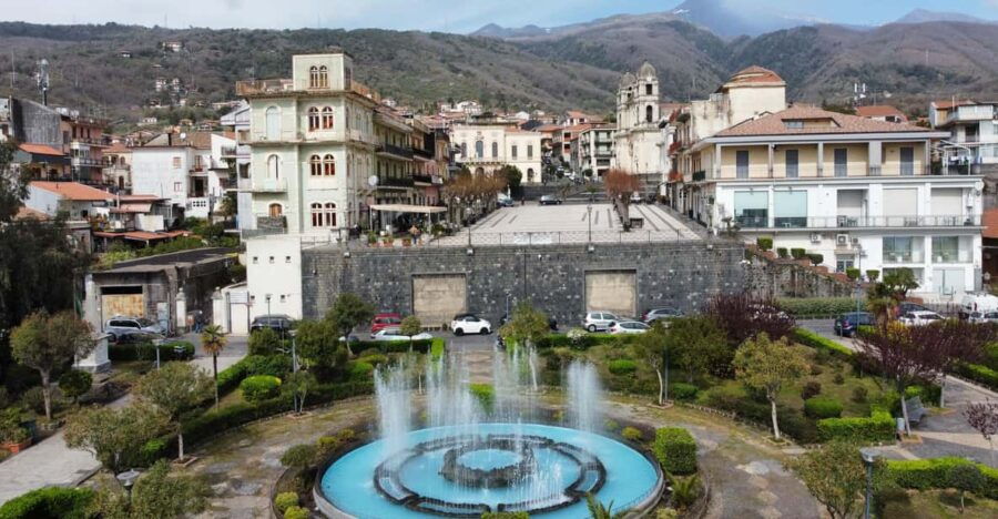 Private Etna Panoramic Tour+Wine Tasting & Food Combination