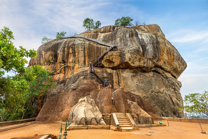 Private Full Day Tour in Sigiriya and Dambulla From Kandy