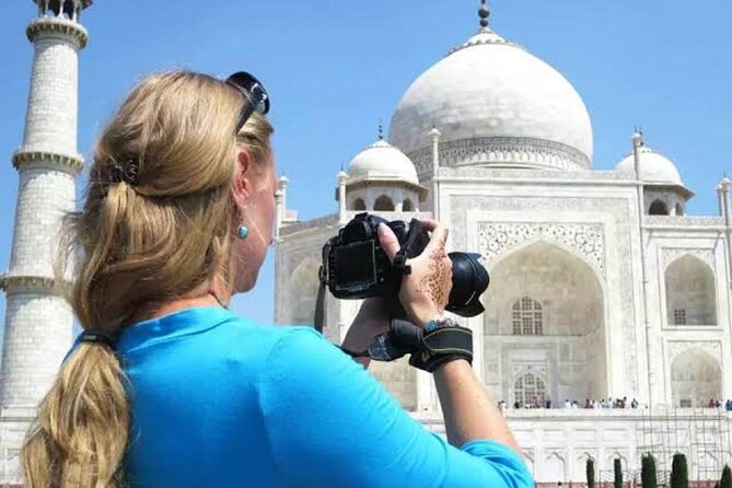 Private Full Day Tour in Taj Mahal From New Delhi