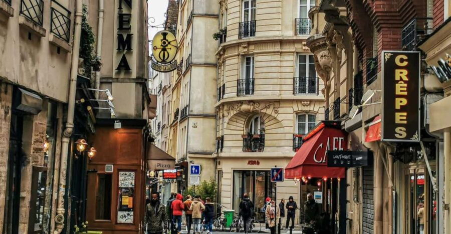 Private Half Day Historical Walking Tour in Paris - Experience Highlights