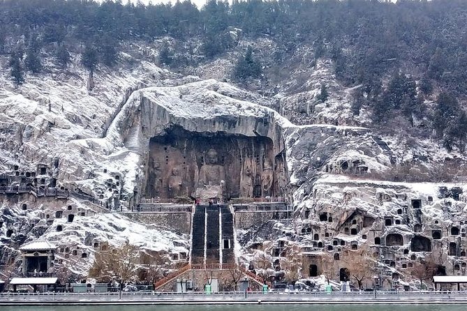 Private Half-Day Longmen Grottoes Walking Tour From Luoyang