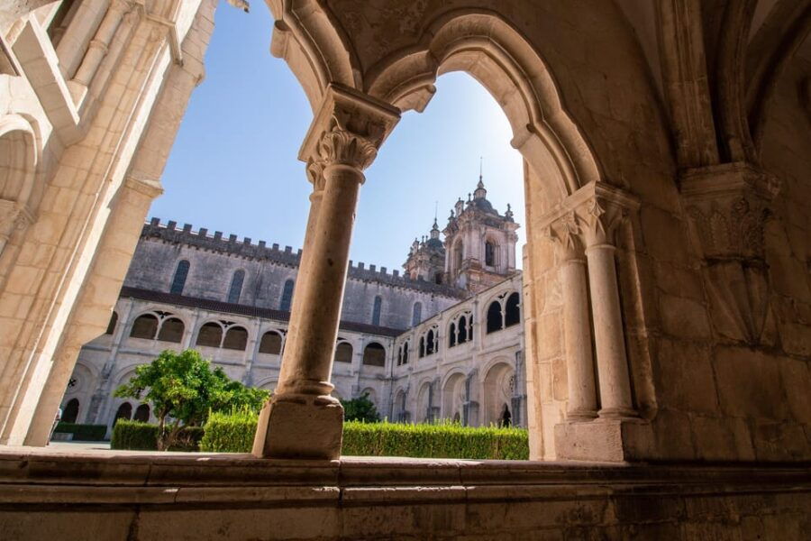 Private & Historical: Óbidos, Nazaré, Alcobaça and Batalha. - Tour Overview and Pricing