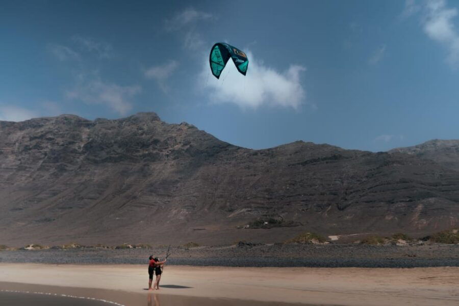 PRIVATE KITESURF LESSONS - Course Details