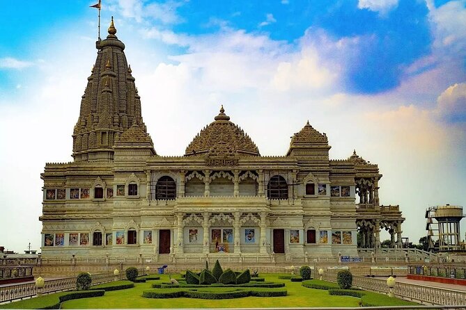 Private Mathura and Vrindavan Day Tour From Delhi by Car – All Inclusive