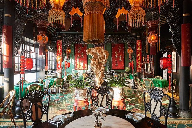Private Morning Tour: Experience Early 20s Shanghai Lifestyle
