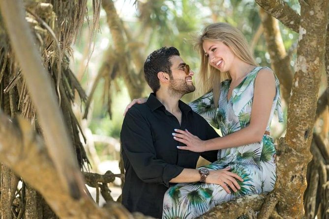 Private Photo Session With a Local Photographer in Pinnawala - Location: Pinnawala, Sri Lanka