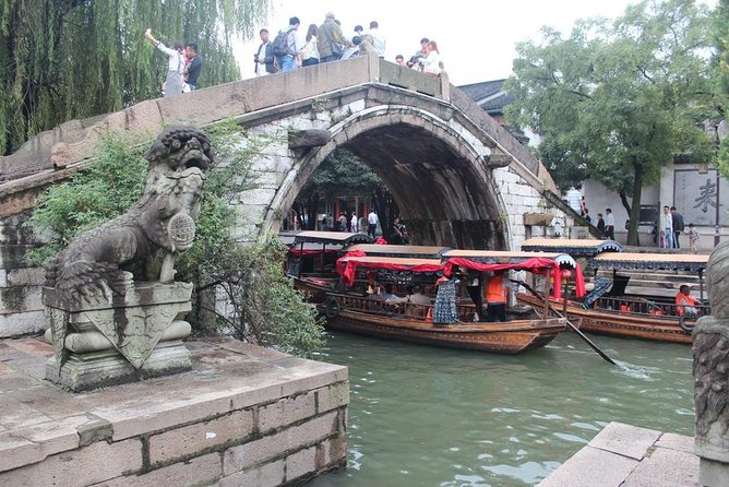 Private Round Trip Transfer to Zhujiajiao Water Town From Shanghai Cruise Port