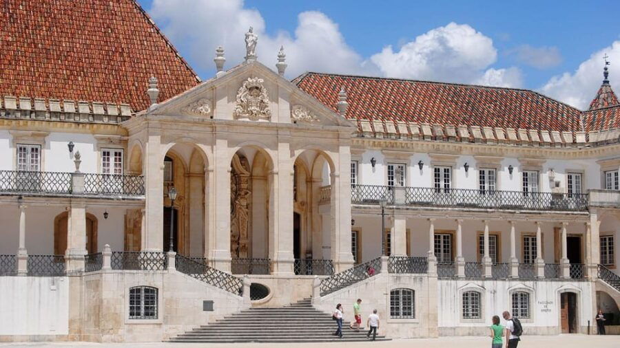 Private Tailored Tour of Porto and Coimbra