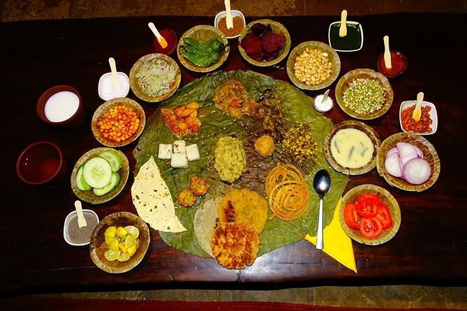 Private Tour of Ahmedabads Nightlife With Traditional Dinner - Tour Location and Inclusions