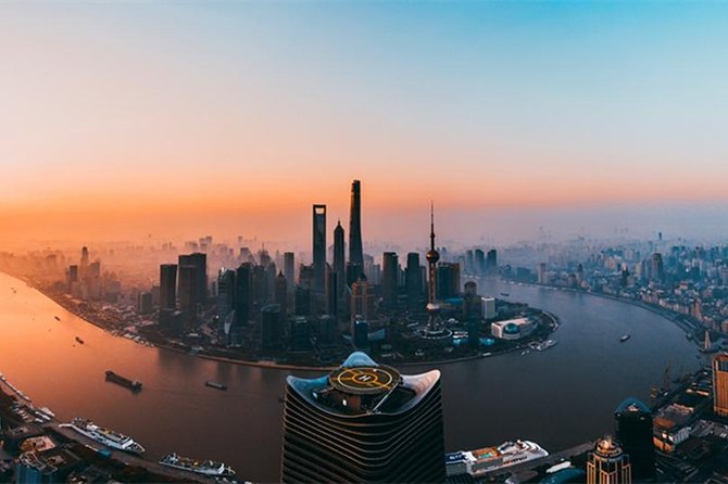 Private Tour of Shanghai Tower, East China Sea and Yangshan Deep Water Port
