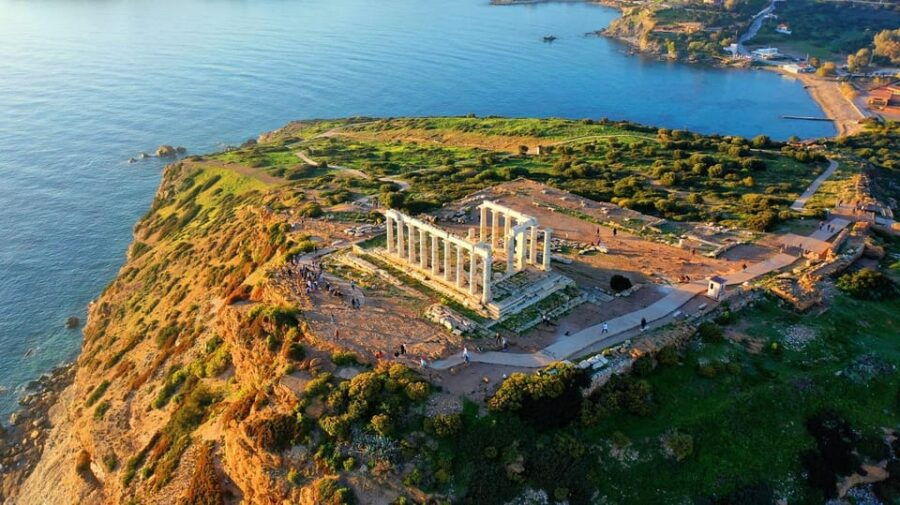 Private Transfers From Athens to Cape Sounio or Airport