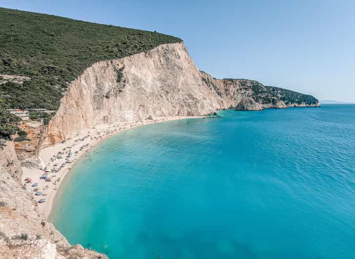 Private Transfers From Athens to Cape Sounio or LEFKADA
