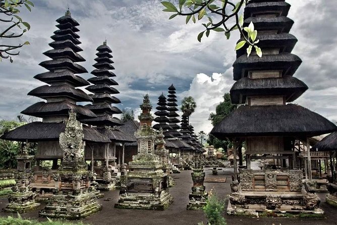 Private Trip Tanah Lot,Taman Ayun & Uluwatu Temple
