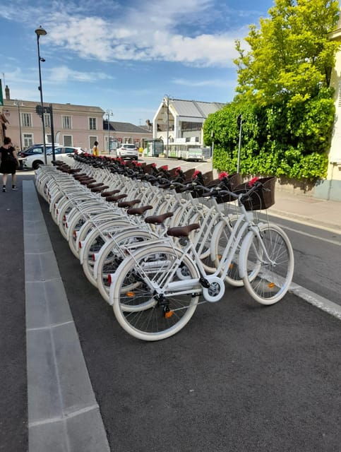 RENTAL STATION – Classic Bike and Child Bike