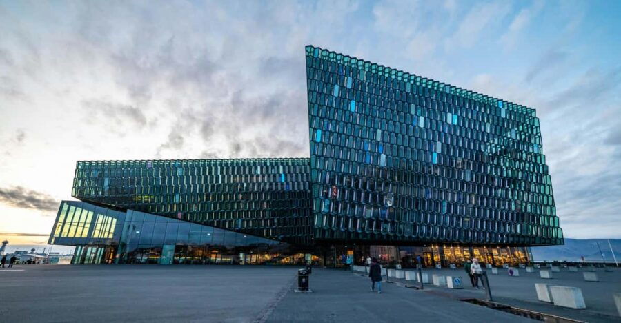 Reykjavik Food Tasting and City Walk - PRIVATE TOUR - Tour Overview