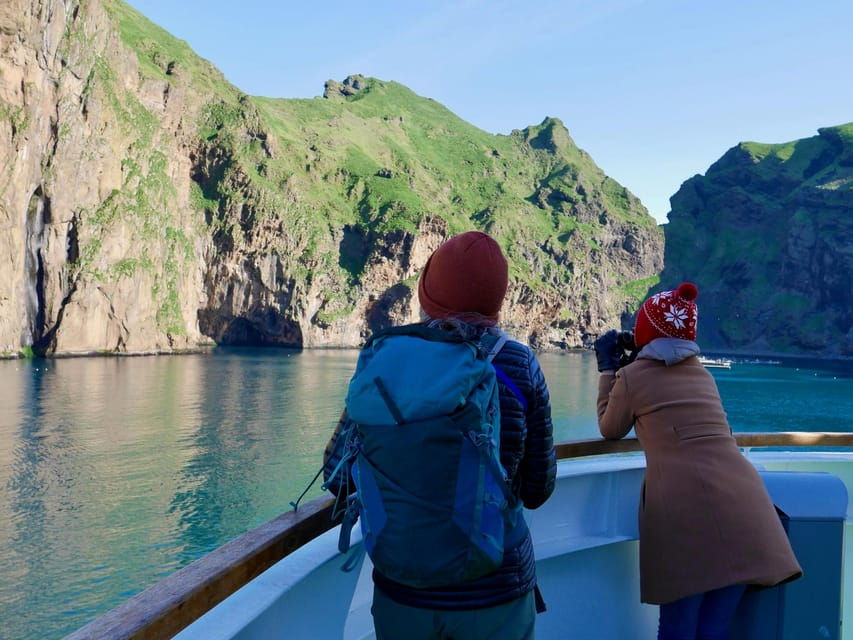Reykjavik – Westman Islands (Bus Transfer to Landeyjahöfn)