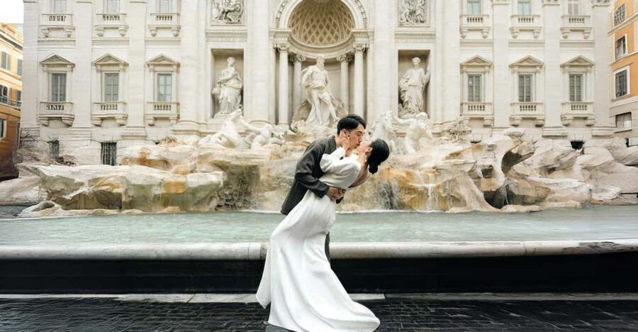 Rome: Early Morning Private Photoshoot at Iconic Landmarks