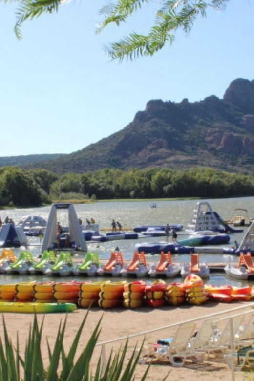 Roquebrune-sur-Argens: Pedalo Rental on Lake Perrin