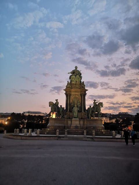 Salacious Vienna – Shared Group Tour