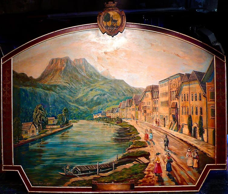 Salzkammergut: Audioguided Sandstone Beer Cellar Tour