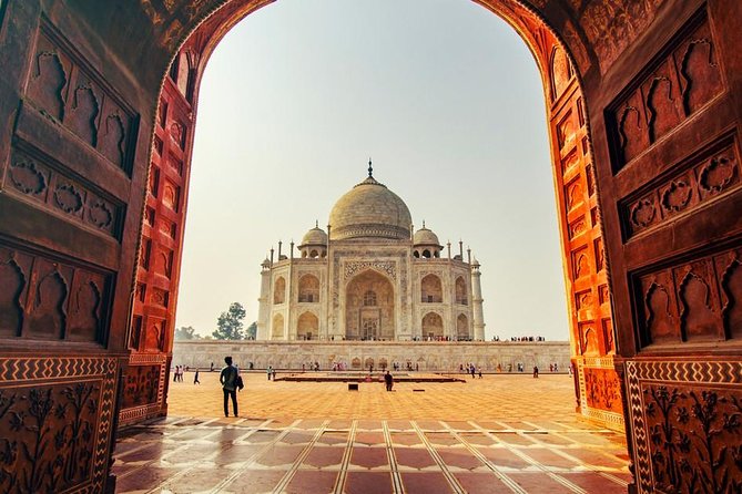 Same Day Taj Mahal Agra Tour