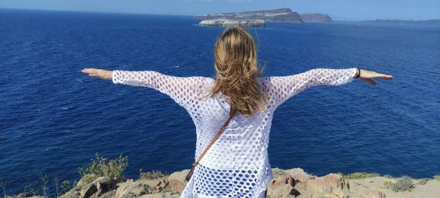 SANTORINI HIGHLIGHTS TOUR – Including Wine Tasting