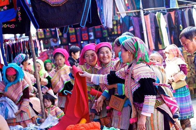 Sapa 3 Days 2 Nights Bac Ha Market From Ha Noi (2 Night at Hotel) - Tour Package Overview