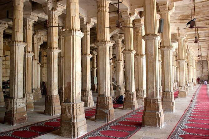 Sarkhej Mosque and Utensils Museum With Dinner – Ahmedabad