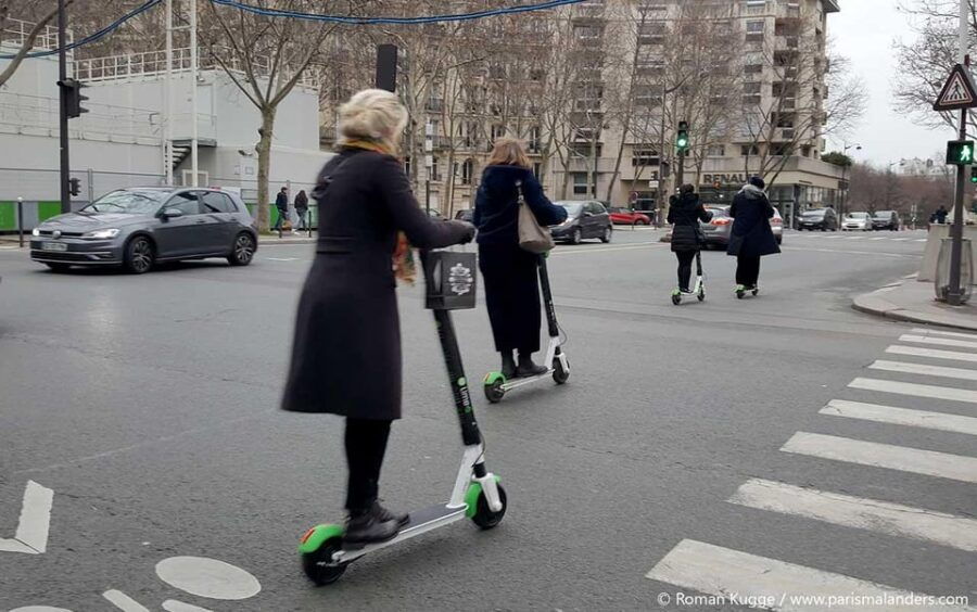 Scooter Tour in Paris