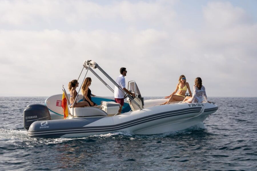 Semi-Rigid Boat Rental Zodiak NZO-600