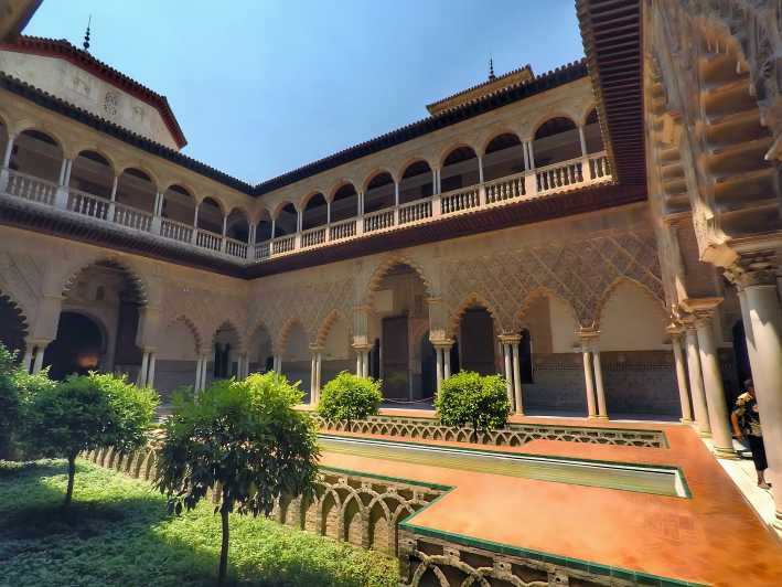 Seville: Alcazar Private Tour