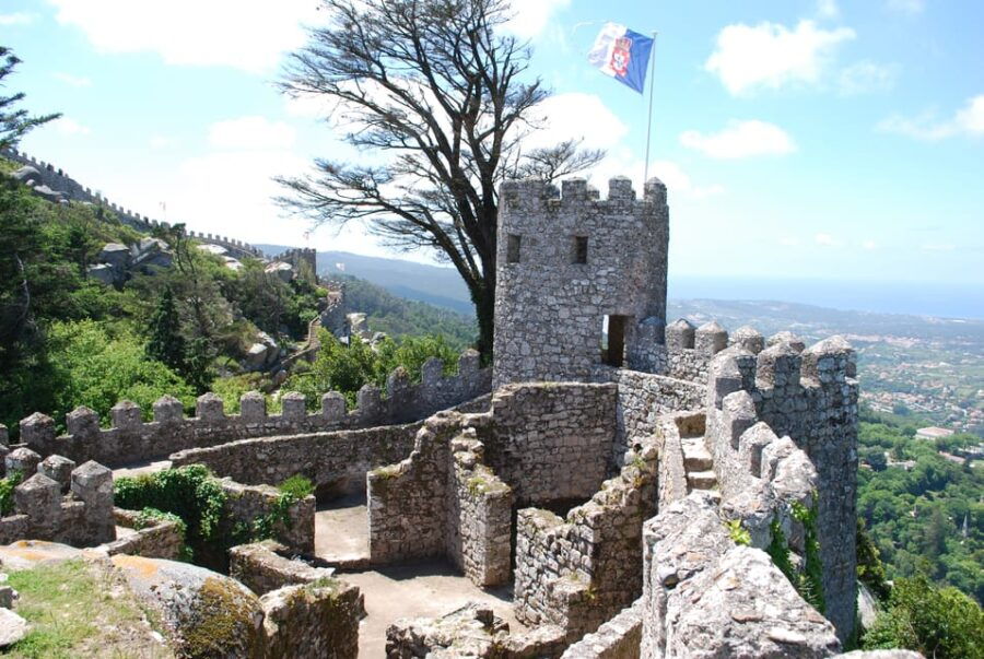 Sintra: Heritage, Gardens & Nature Tour E-Car GPS AudioGuide - Tour Overview