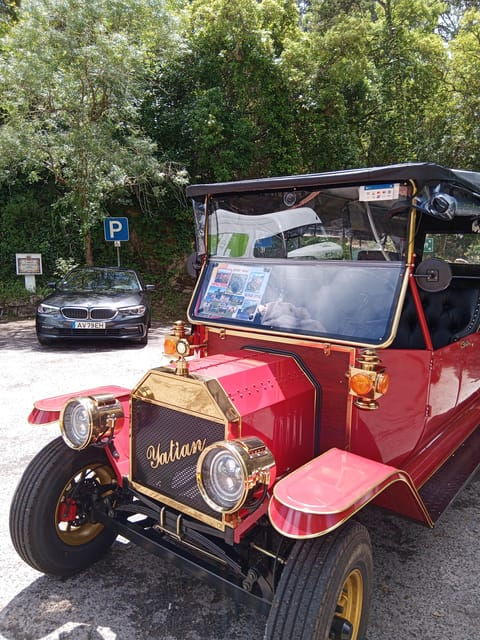 Sintra Palaces Private TukTuk (Pena+Castle of The Moors+etc)