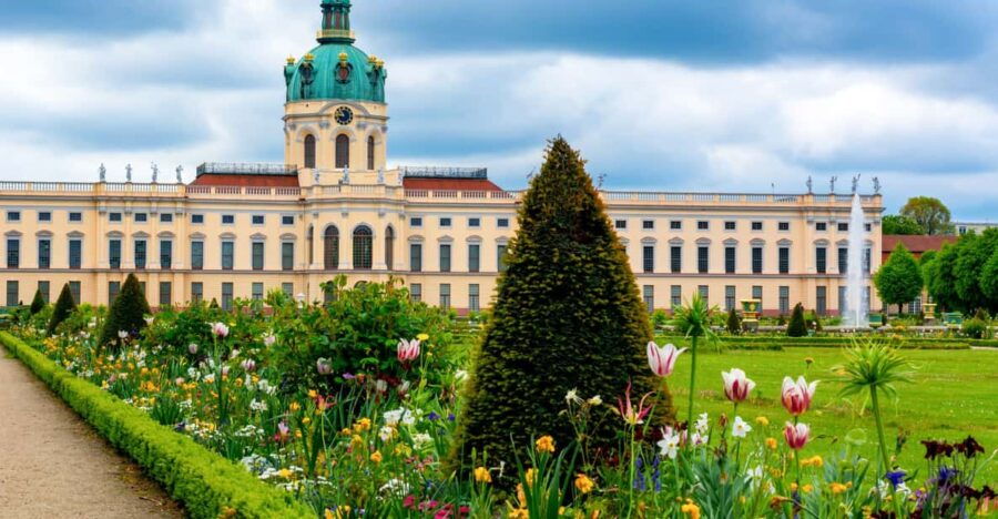 Skip-the-line Charlottenburg Palace and Gardens Private Tour
