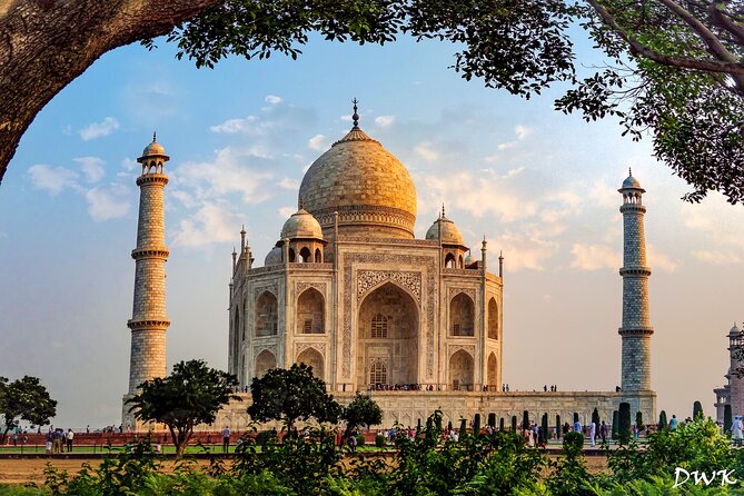 Skip The Line:Sunrise Taj Mahal & Agra Tour From New Delhi With Entry (Optional)