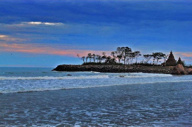 South India Tour- Temple Architecture and Backwaters