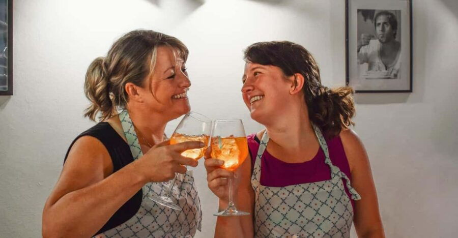 Spritz and Spaghetti Traditional Cooking Class in Rome - Class Overview and Pricing
