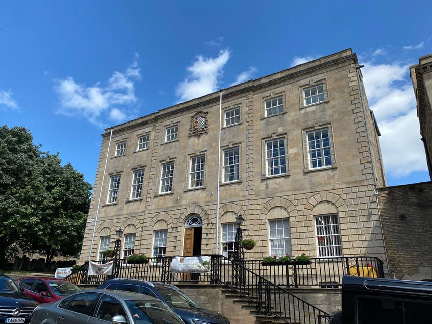 Stamford: Guided Walking Tour of Stamford - Tour Overview