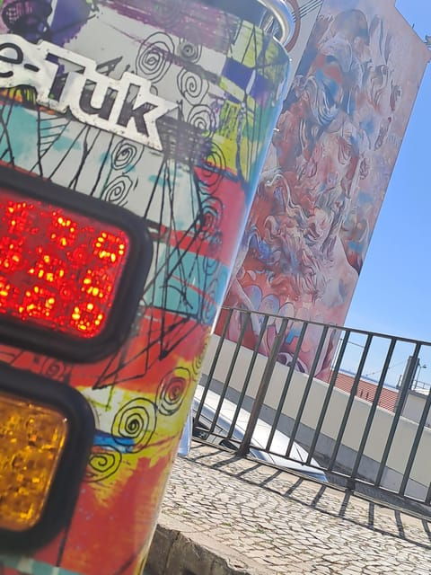 Street Art Lisbon: Tuk Tuk Tour - Tour Overview