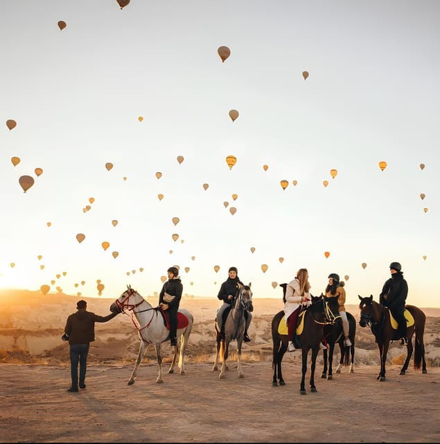 Sunset Horseback Riding Experiance