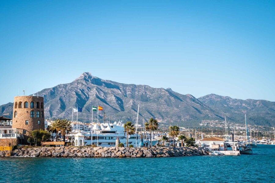 Sunset Tour or Walk Along Puerto Banús Beach, Marbella - Tour Overview