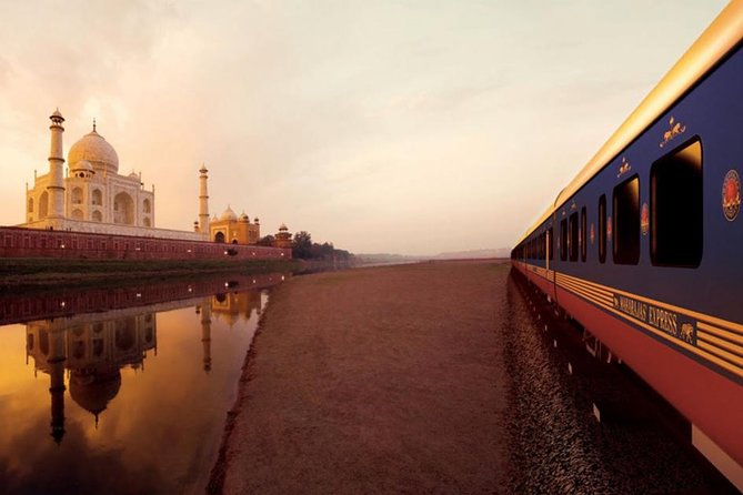 Taj Mahal Tour by Gatiman Express in Executive Class With Meals and Entrances - Tour Highlights