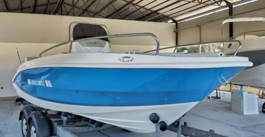Taormina: Private Tour in Motorboat