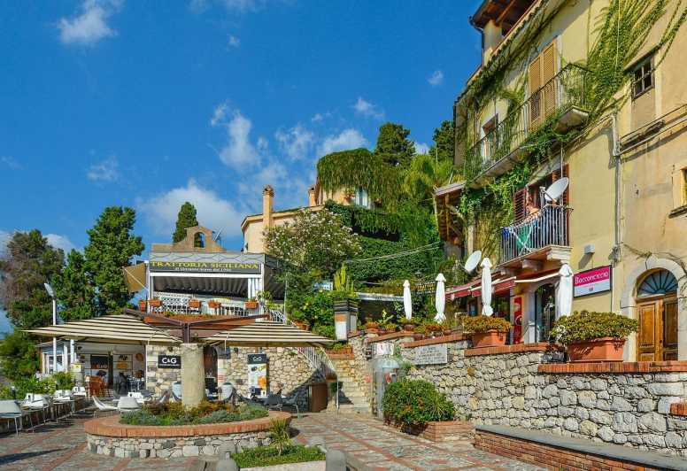 Taormina-Savoca (Film Location the Godfather)